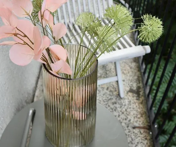 Apartment #maison㊶ - A Vibrant, Urban