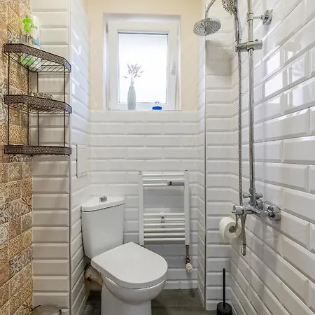 #maison㊶ - A Vibrant, Urban Apartman Szófia